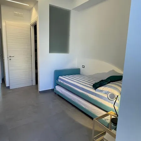 Apartment Fronte Mare Levante - Apulia & Flats Montegiordano