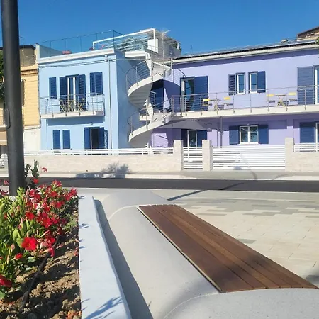Apartment Fronte Mare Levante - Apulia & Flats *