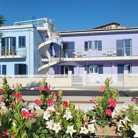 Fronte Mare Levante - Apulia & Flats Montegiordano