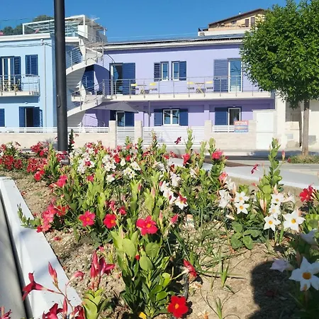 Fronte Mare Levante - Apulia & Flats Apartamento