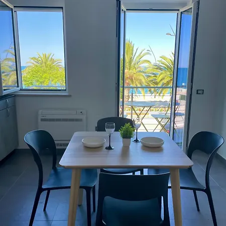 Fronte Mare Levante - Apulia & Flats Montegiordano