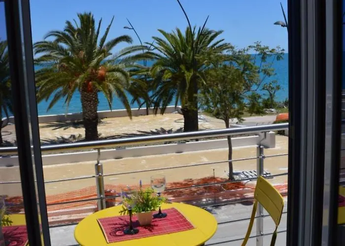 Fronte Mare Levante - Apulia & Flats