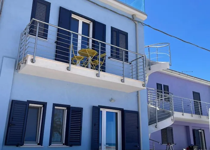 Fronte Mare Levante - Apulia & Flats *