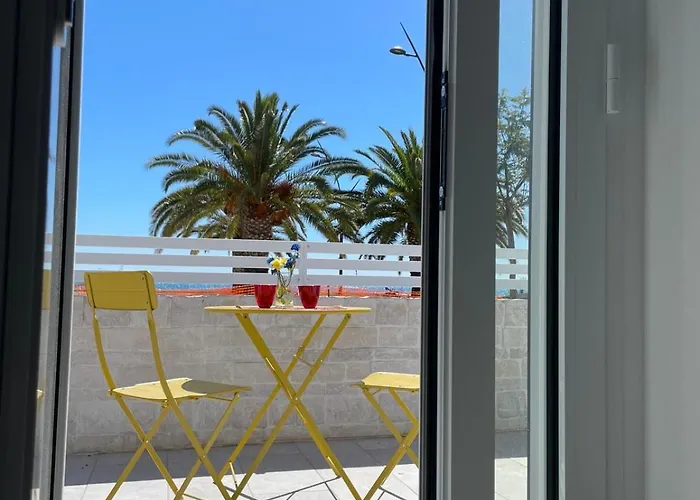 Fronte Mare Levante - Apulia & Flats