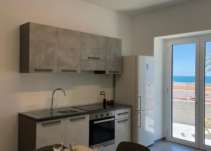 Fronte Mare Levante - Apulia & Flats شقة