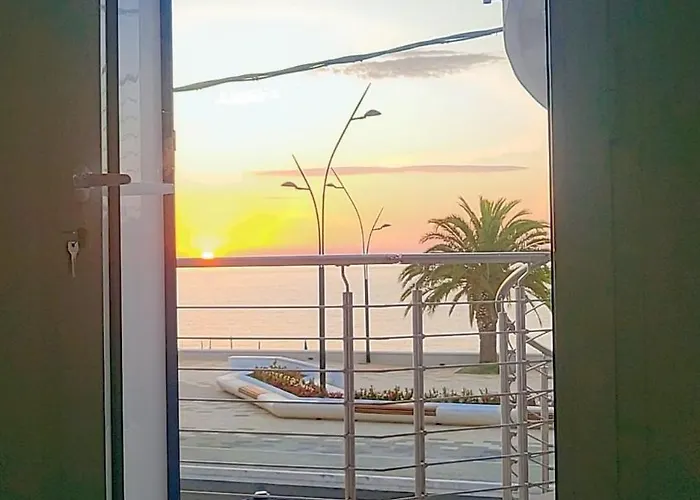 Fronte Mare Levante - Apulia & Flats شقة *