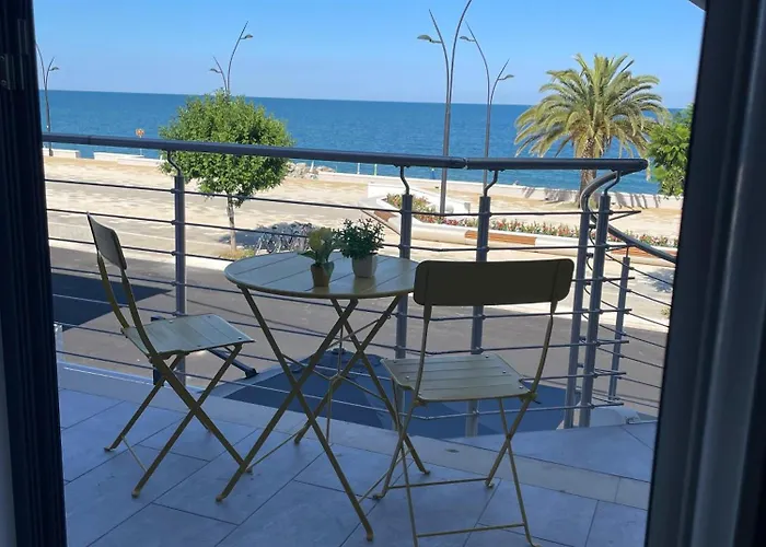 Apartamento Fronte Mare Levante - Apulia & Flats