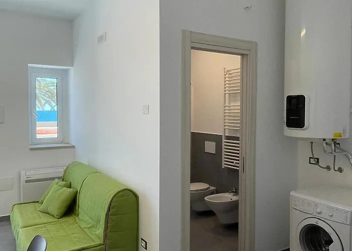 Fronte Mare Levante - Apulia & Flats شقة مونتيجيوردانو